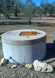 Pozo de suministro de agua para riego por goteo